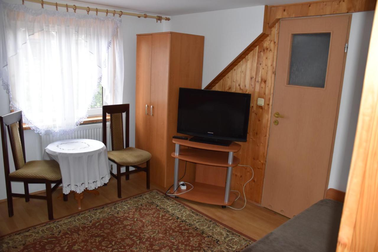 Domek Jaskolka Białowieża Esterno foto